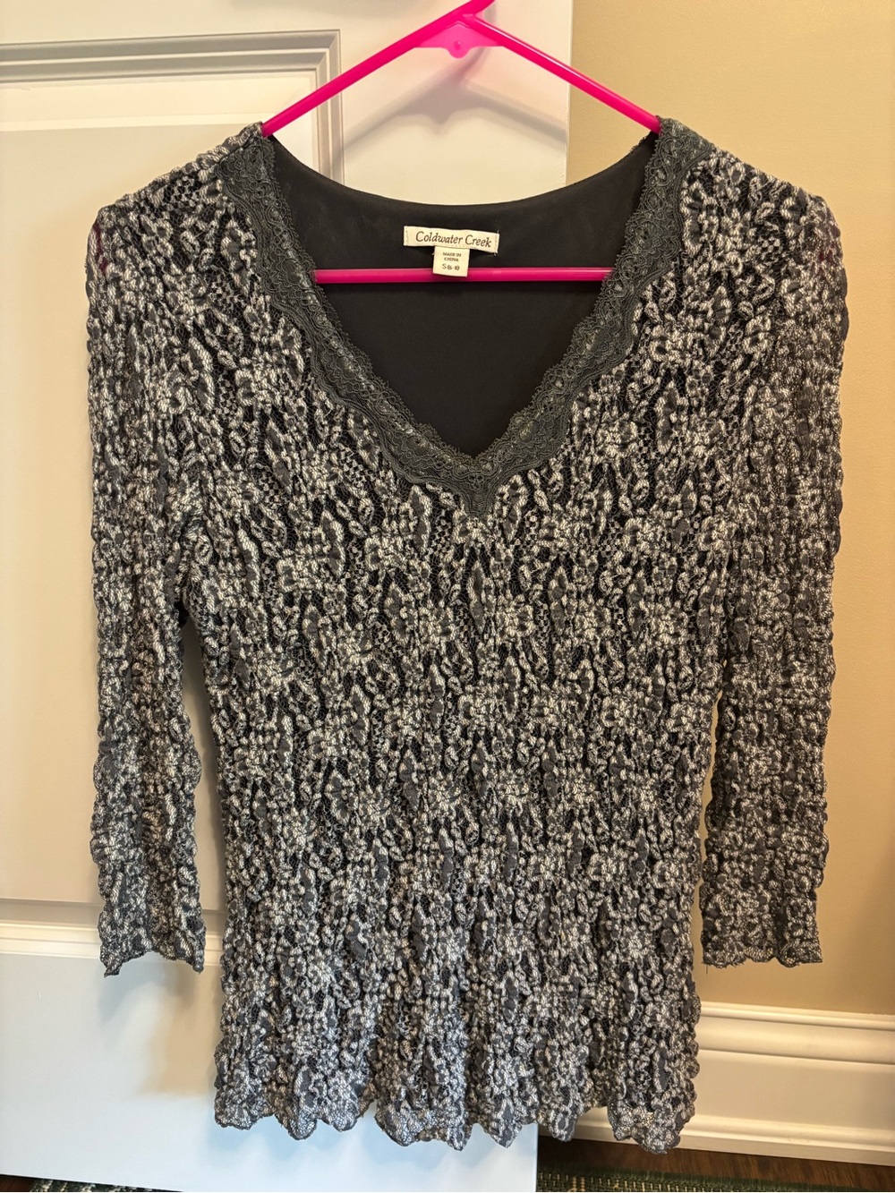 Coldwater Creek Women's Dark Grey & White V-Neck Textured Knit Top